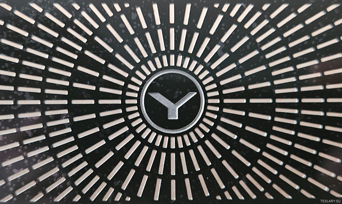 Accessoires Essentiels pour Transformer Votre Tesla