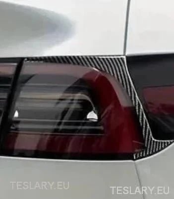 Upgrade Tesla Achterlichten met Stijlvolle Carbon Fiber Trim