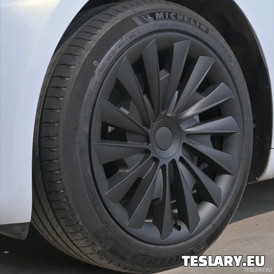 18" Tesla Model 3+ Highland Performance Induction Style Wheel Covers - Matte Black - TESLARY Tesla Shop Accessories Europe Nederlands Ireland Deutschland Espana Alicante France Italia