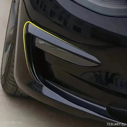 Tesla 3 Log Lights Wind Splitter - Gloss Black - TESLARY Tesla Shop Accessories Europe Nederlands Dublin Cork Ireland Deutschland Espana Alicante France Italia