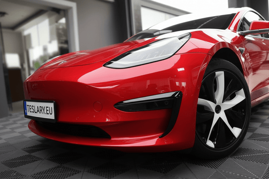 Tesla Model 3 / Y Fog Lights Wind Splitter In Carbon Black Matte and Gloss - TESLARY Tesla Shop Accessories Europe Nederlands Dublin Cork Ireland Deutschland Espana Alicante France Italia