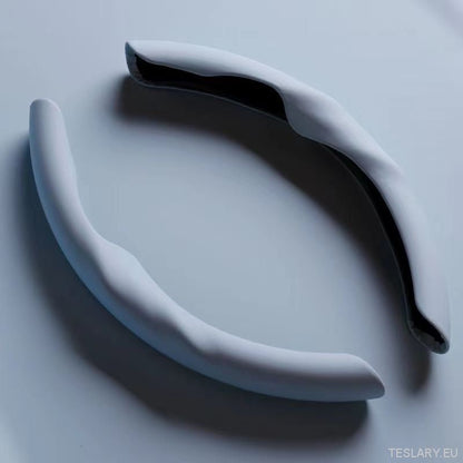 Tesla Model 3 / YUltra - Thin Steering Wheel Cover - TESLARY Tesla Shop Accessories Europe Nederlands Dublin Cork Ireland Deutschland Espana Alicante France Italia