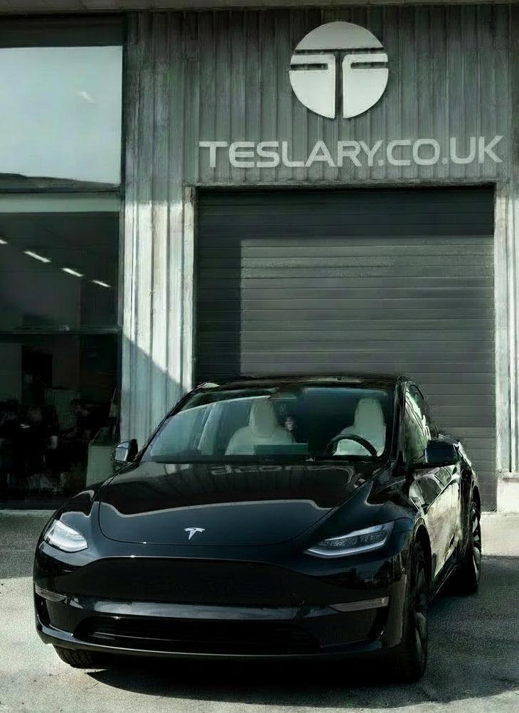 USB Glovebox Hub Splitter for Tesla Model 3 Highland and Model Y Juniper with USB C Right Hand & Left Hand Drive Compatible - TESLARY Tesla Shop Accessories Europe Nederlands Dublin Cork Ireland Deutschland Espana Alicante France Italia